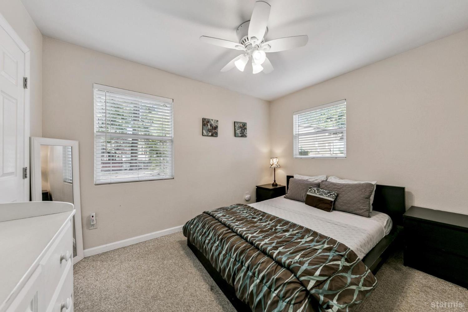 4085 Manzanita Avenue Unit: 1-4