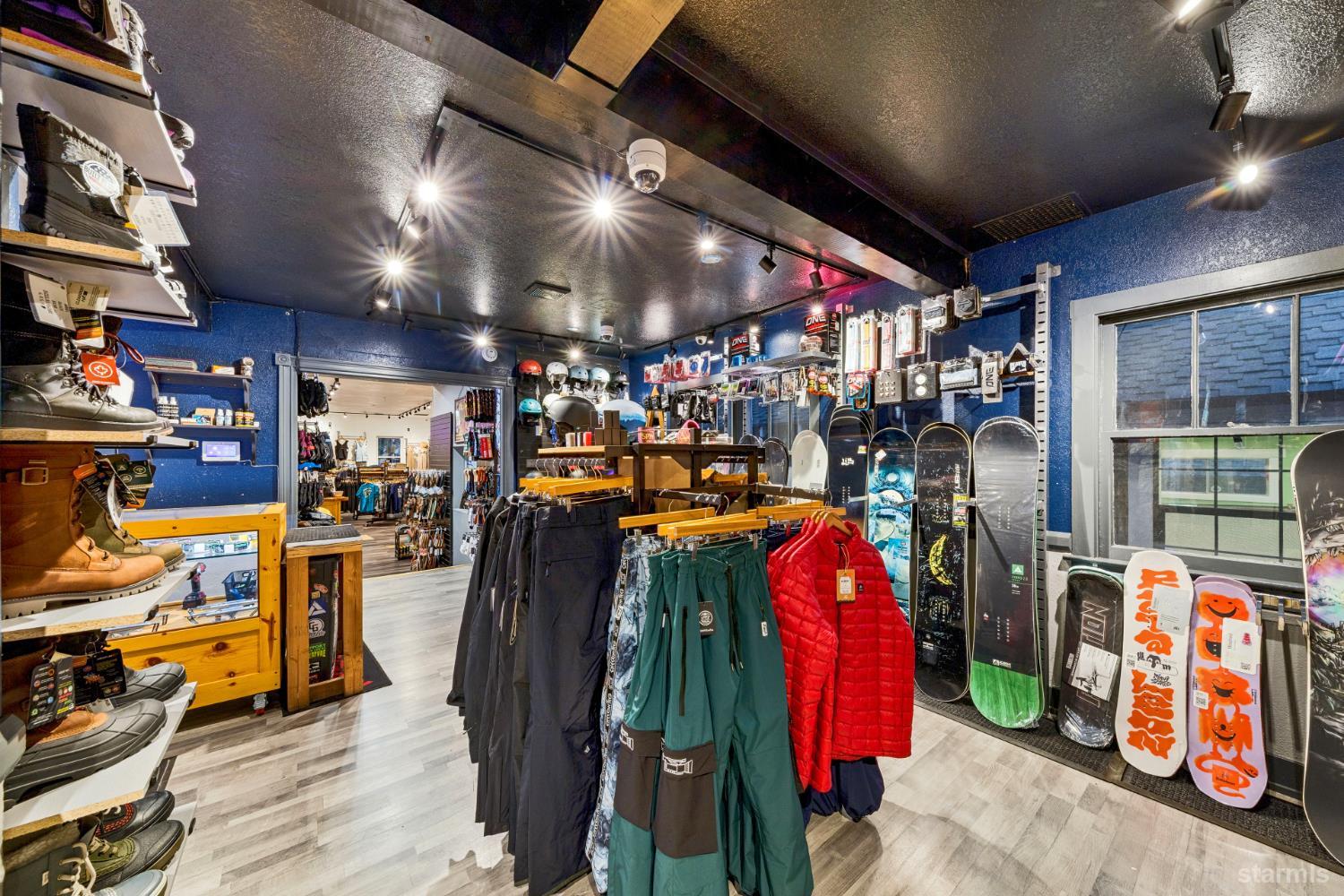 3542 Lake Tahoe Boulevard