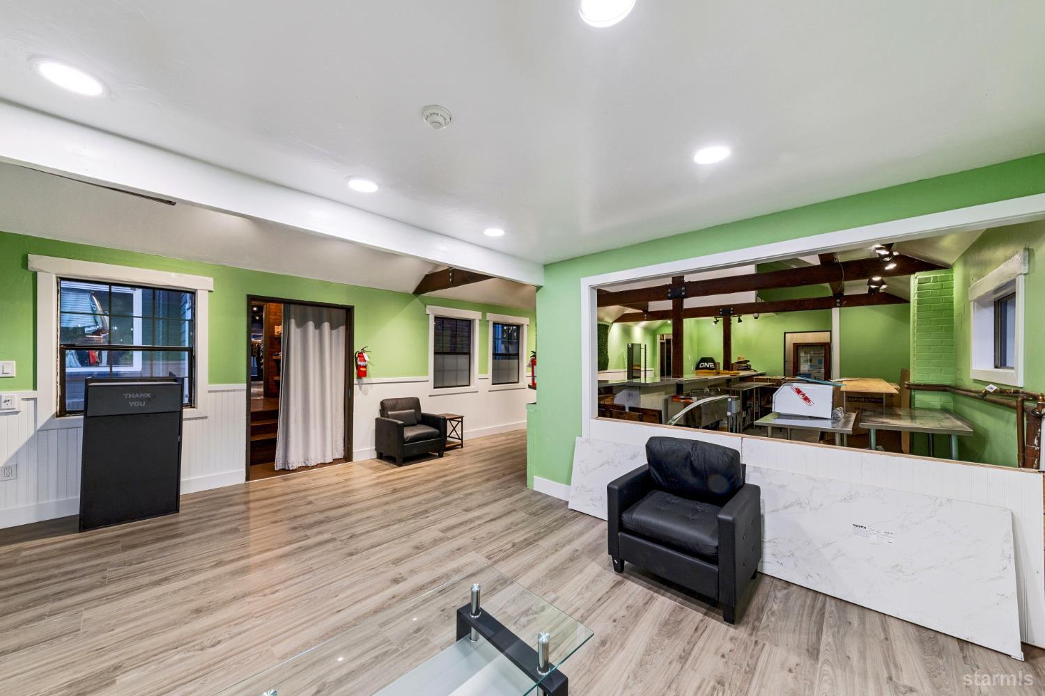 3542 Lake Tahoe Boulevard