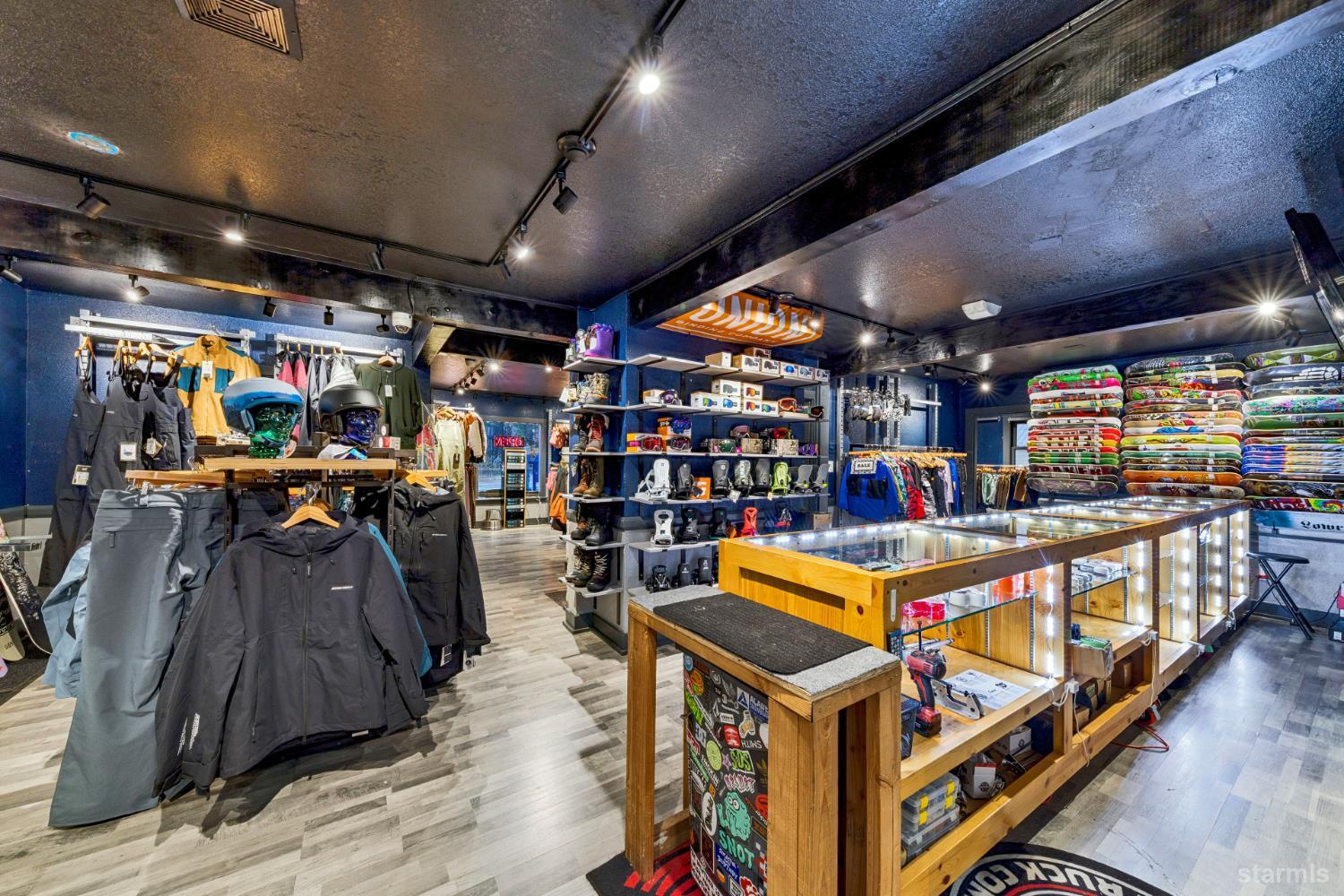 3542 Lake Tahoe Boulevard