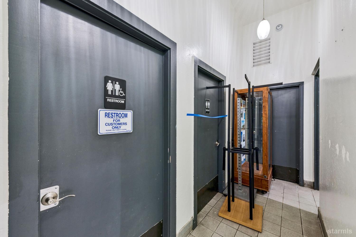 3542 Lake Tahoe Boulevard