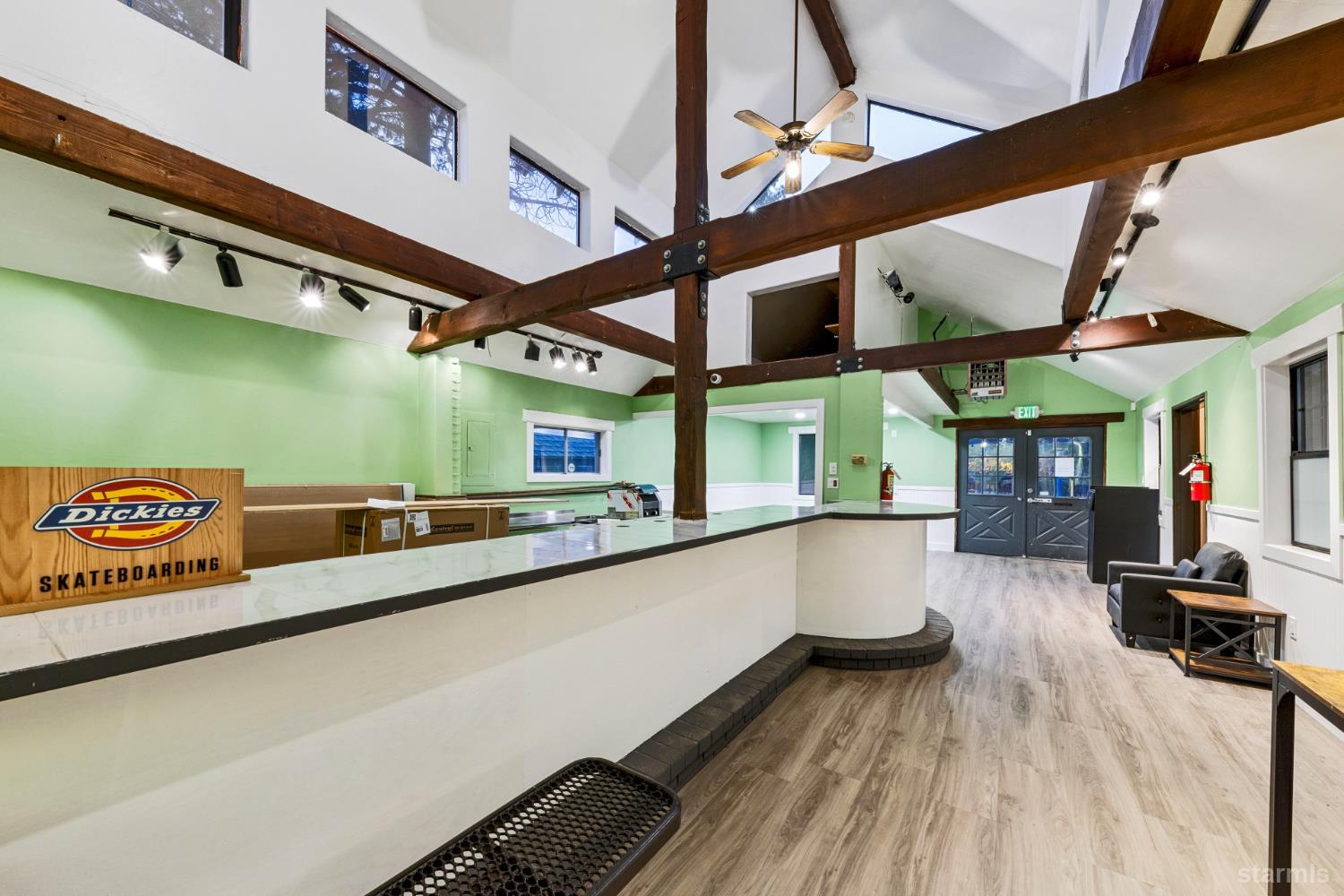 3542 Lake Tahoe Boulevard