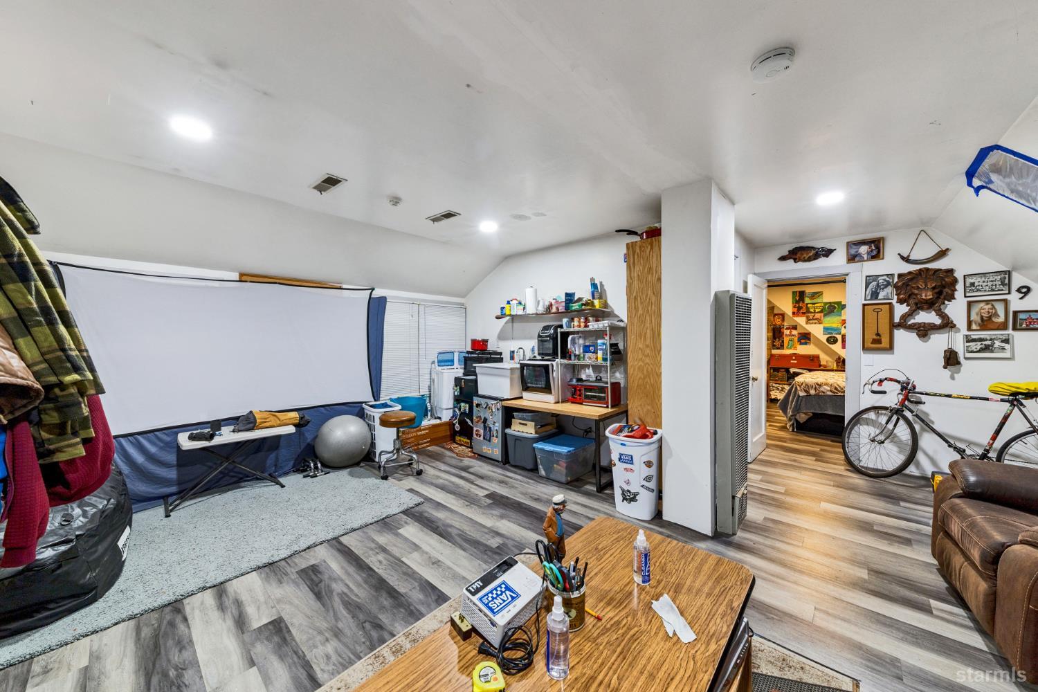 3542 Lake Tahoe Boulevard