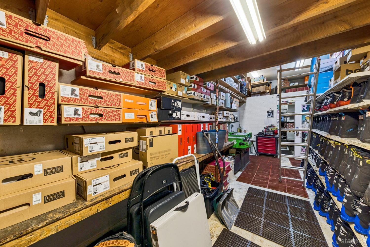 3542 Lake Tahoe Boulevard