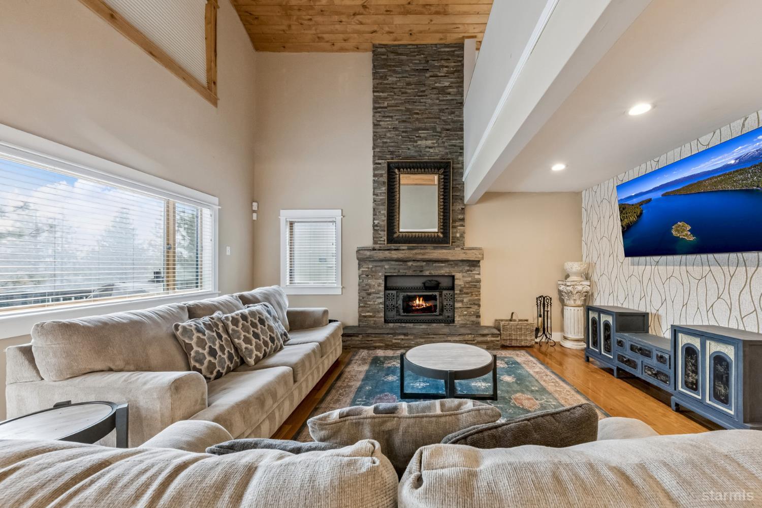 1262 Timber Lane