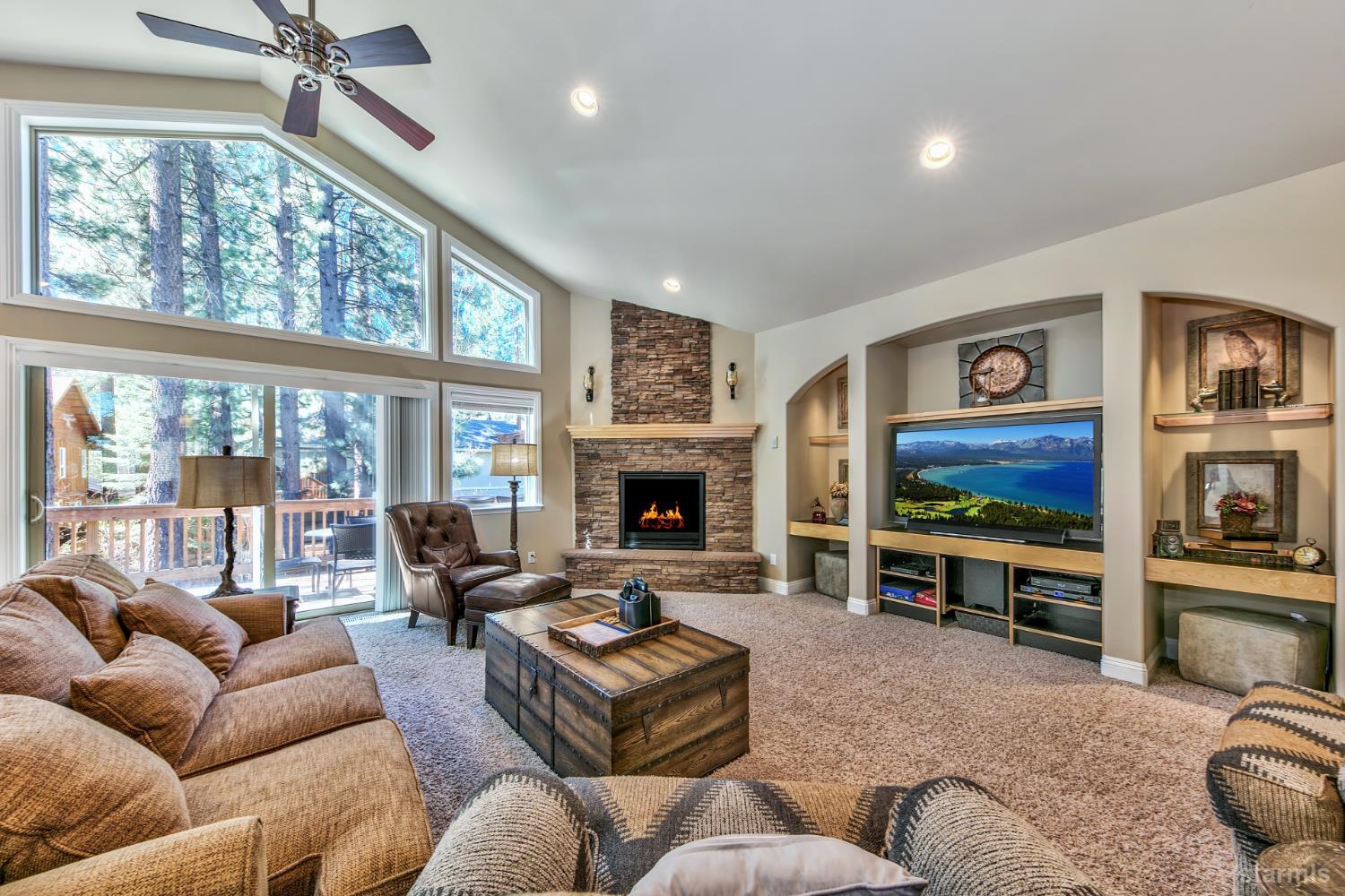 1238 Lone Indian Trail