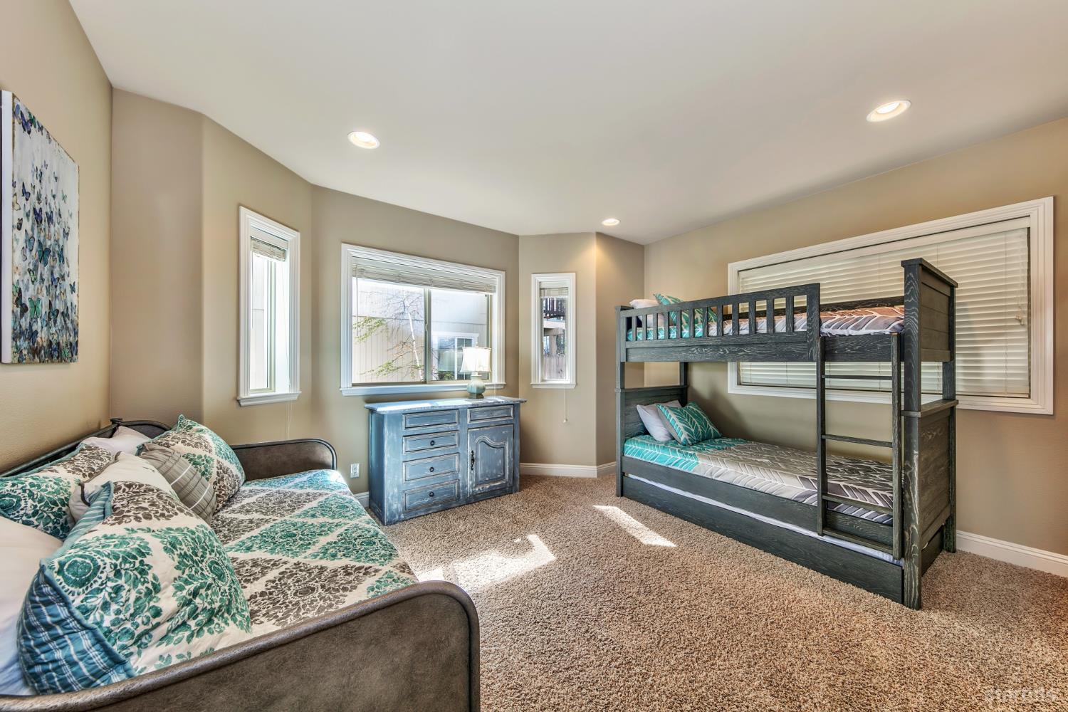 1238 Lone Indian Trail