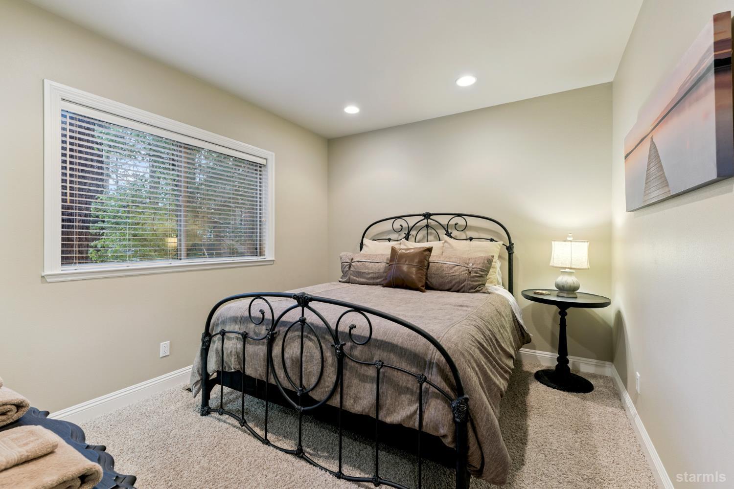 1238 Lone Indian Trail
