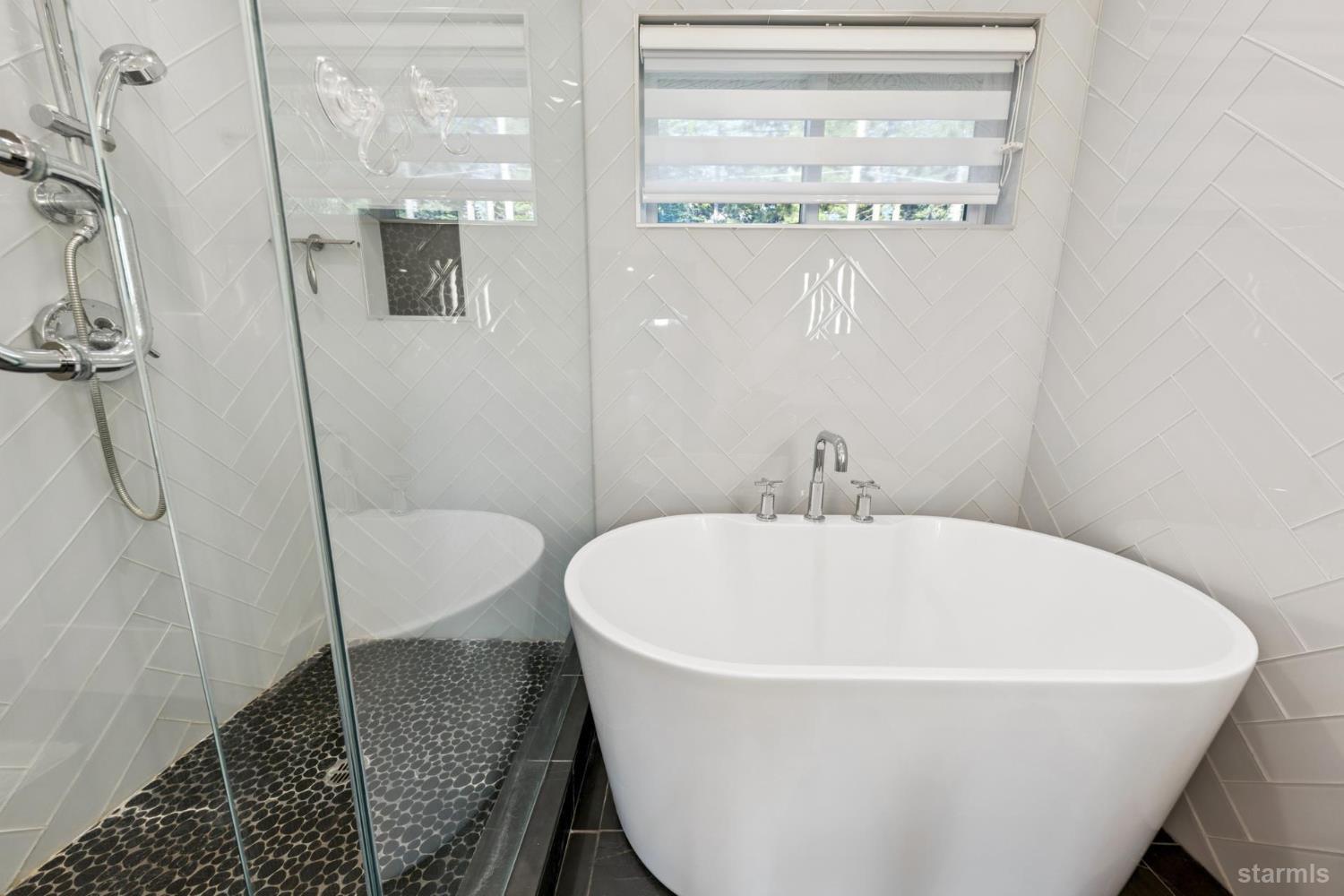 1944 Apalachee Drive