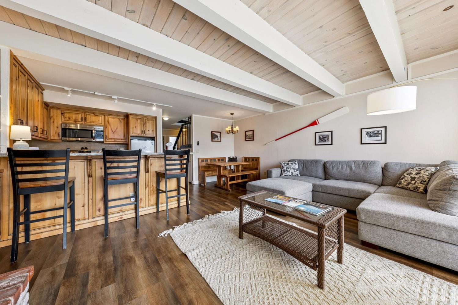 357 Ala Wai Boulevard Unit: 209
