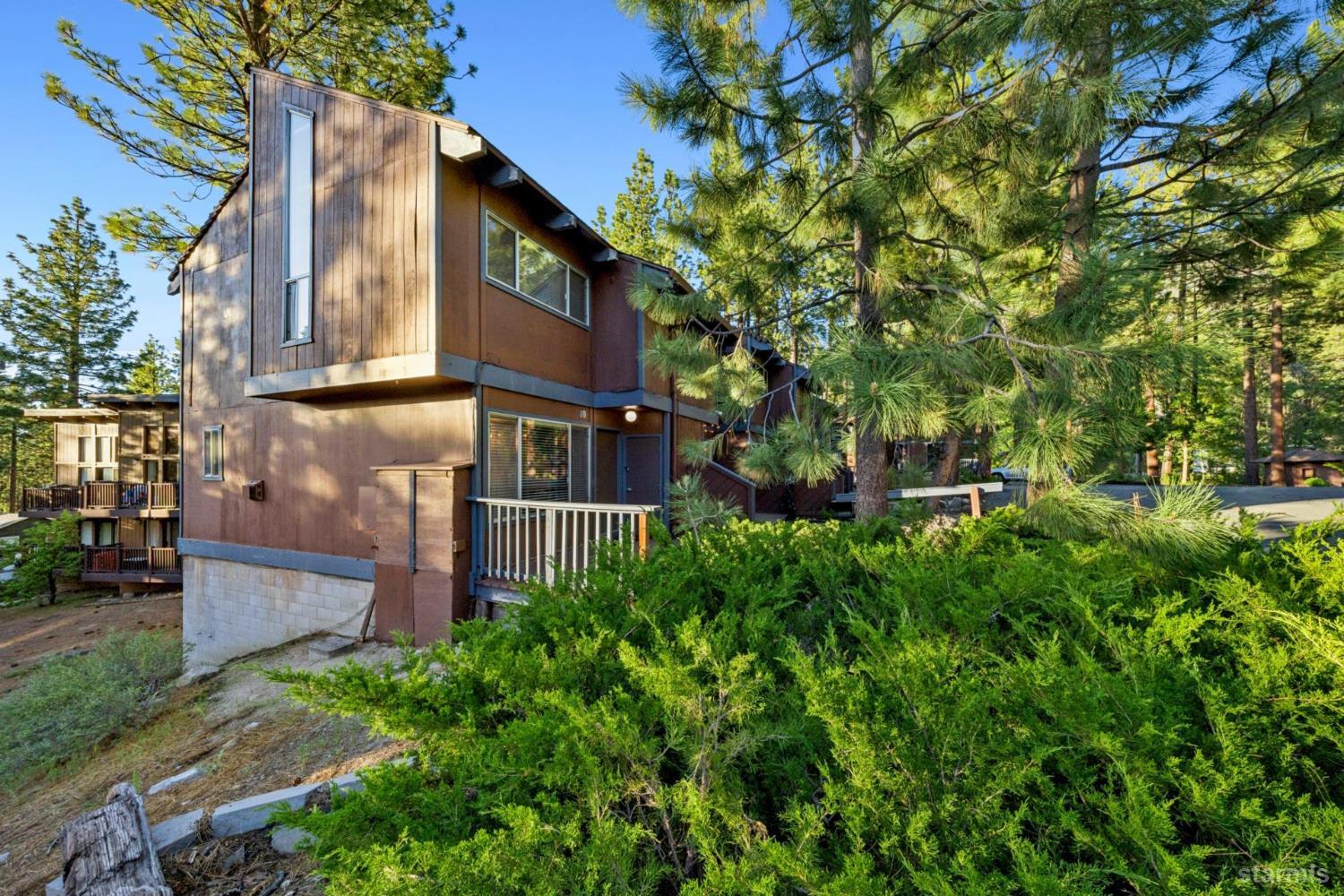 1410 Ski Run Boulevard Unit: 10