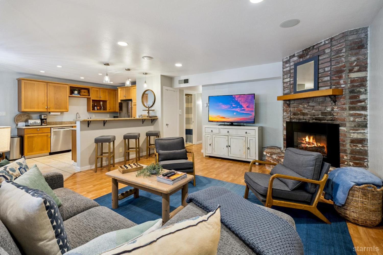 1171 Herbert Avenue Unit: D