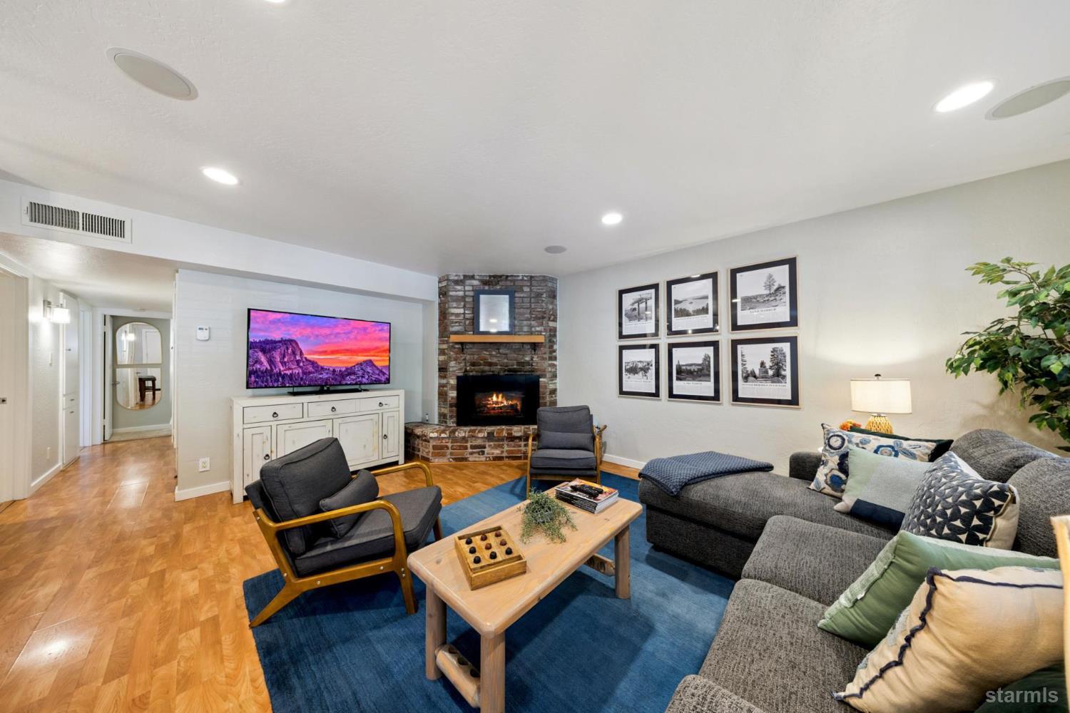 1171 Herbert Avenue Unit: D
