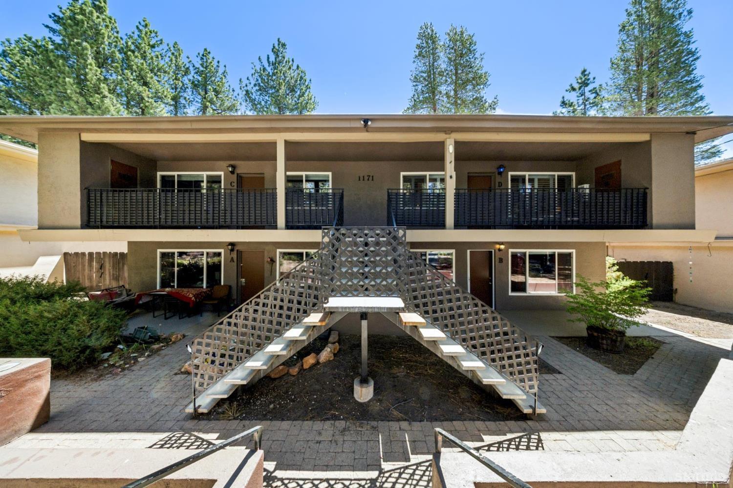 1171 Herbert Avenue Unit: D