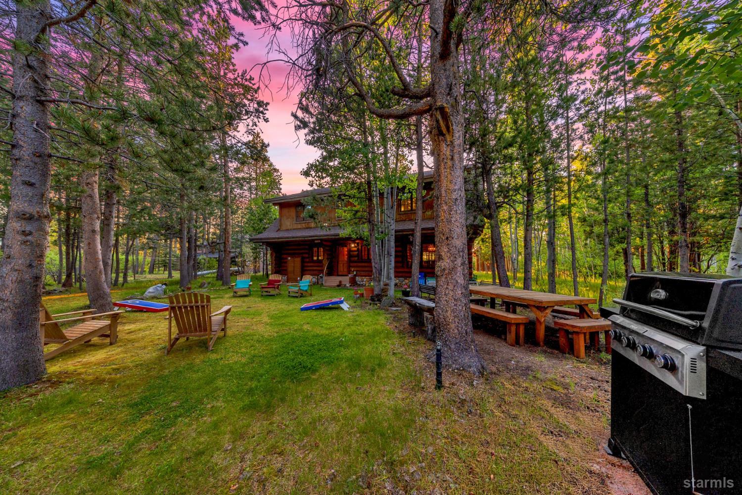 3838 Meadow Road
