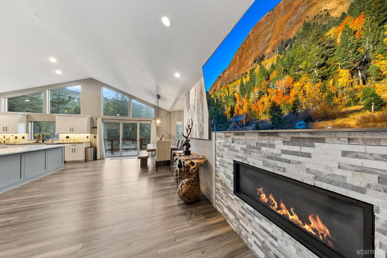 2810 Saint Nick Way