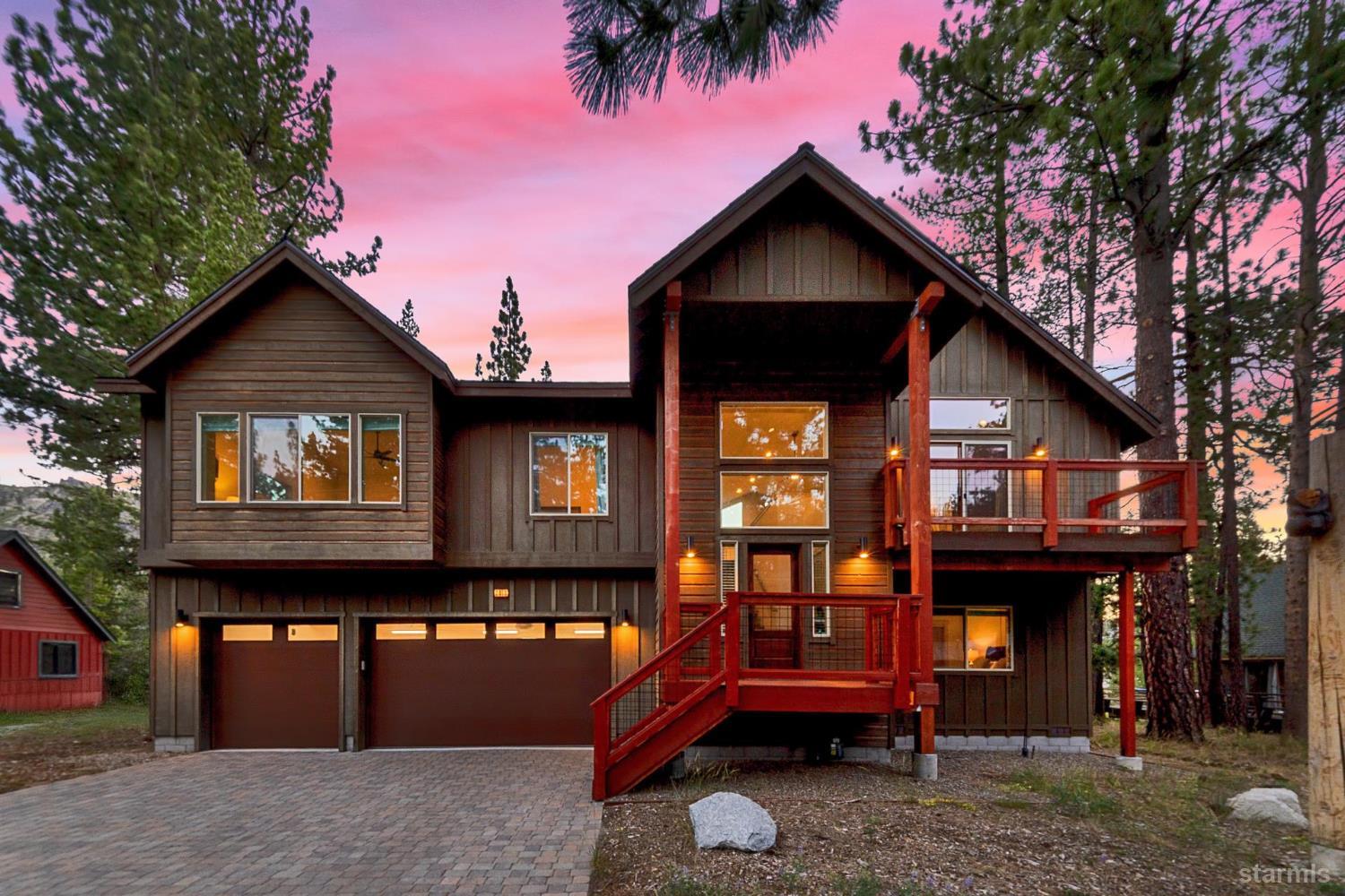 2810 Saint Nick Way