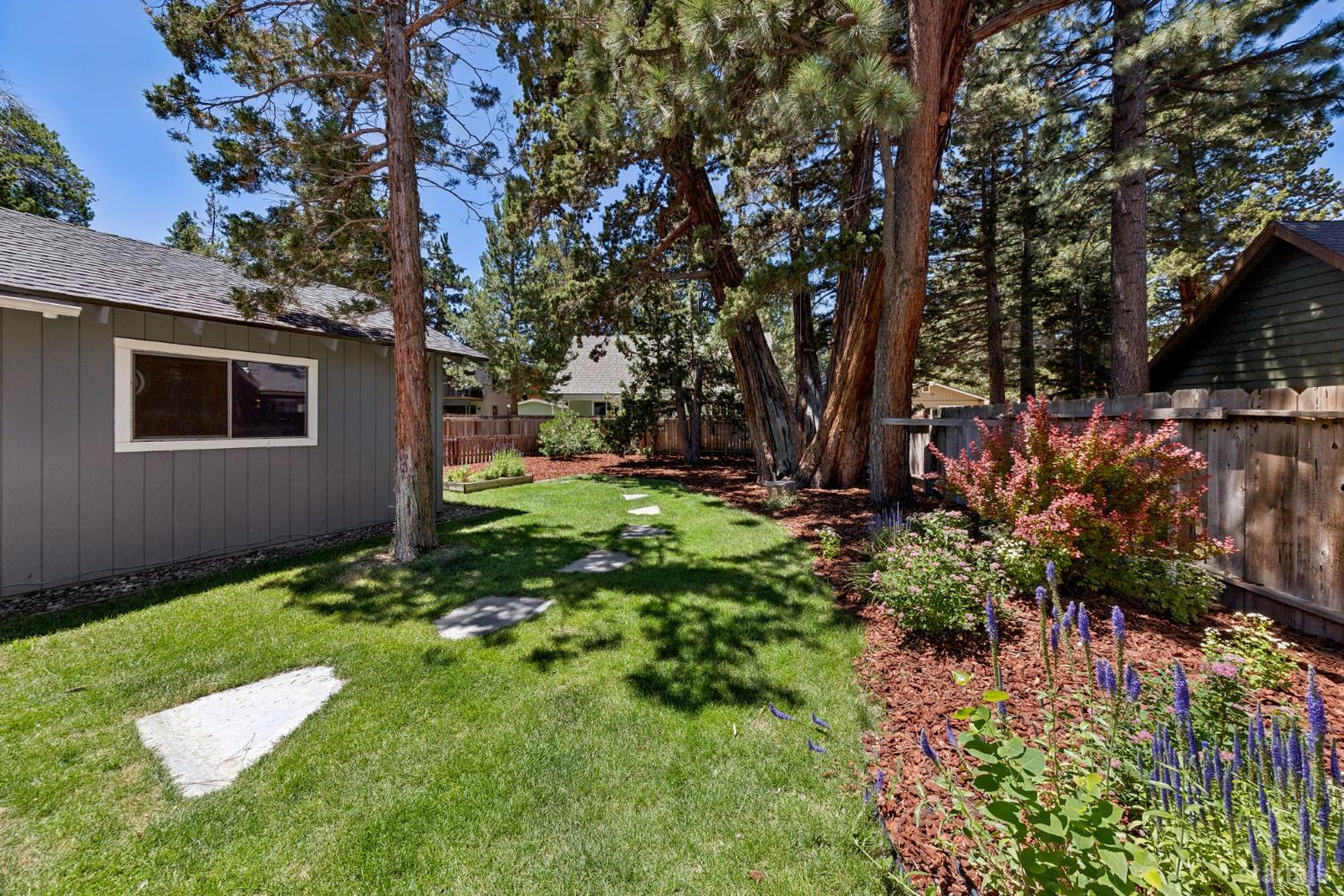 1826 Arrowhead Avenue
