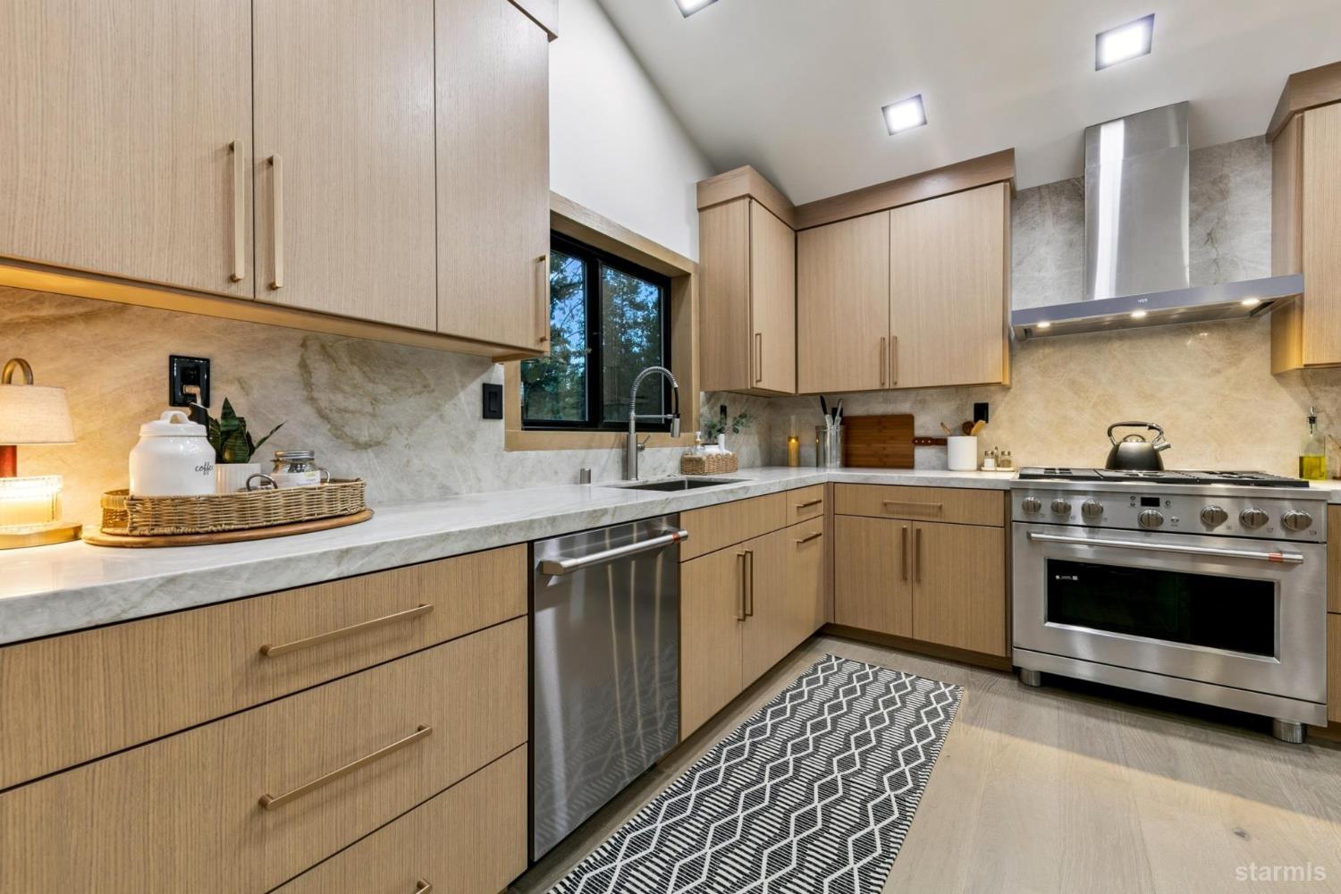 3370 Janet Drive