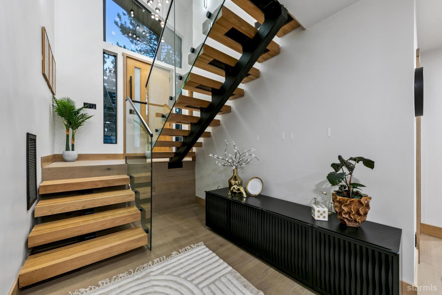 3370 Janet Drive