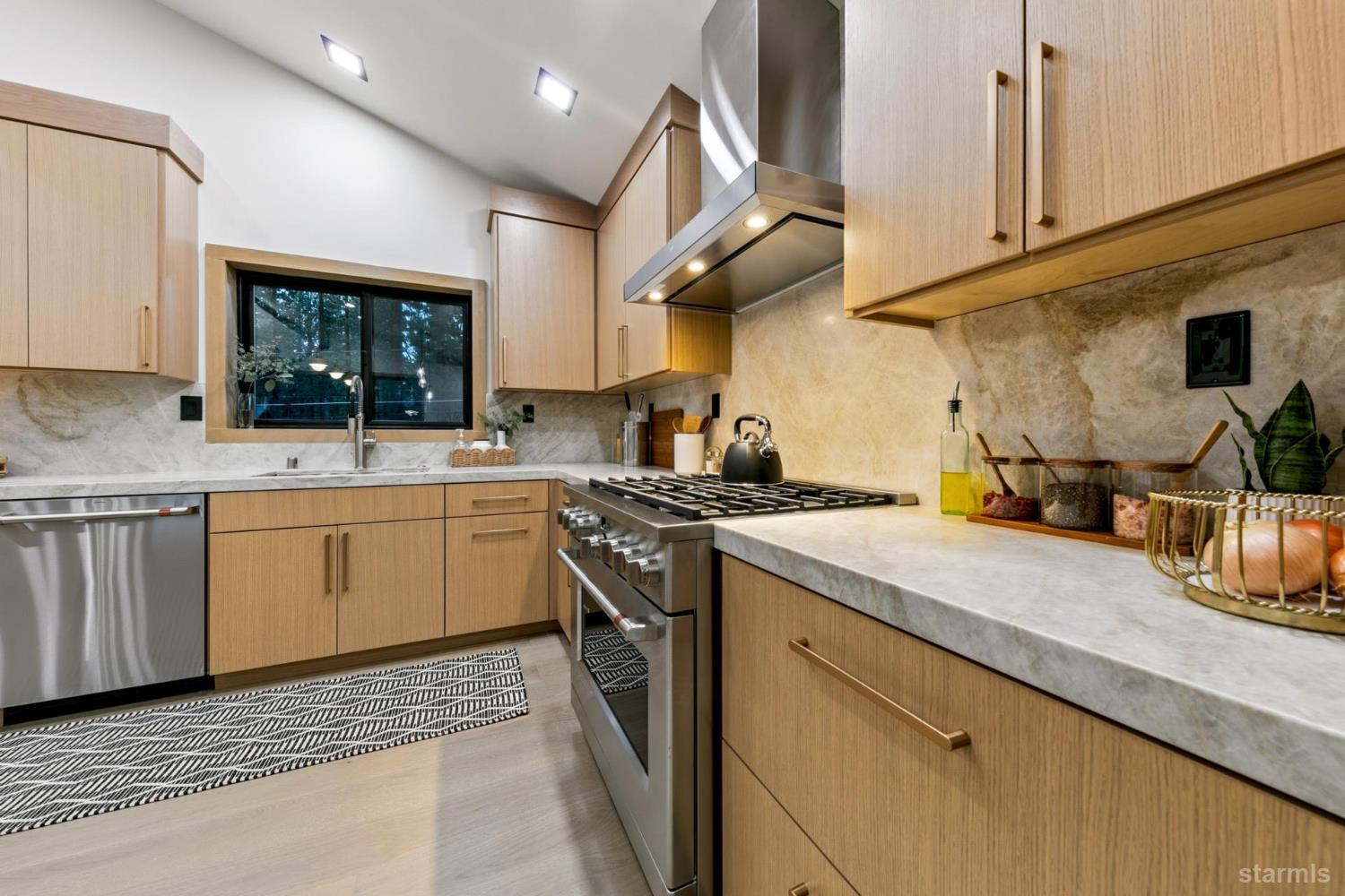 3370 Janet Drive