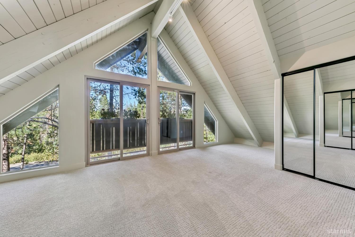 607 Lake Tahoe Boulevard