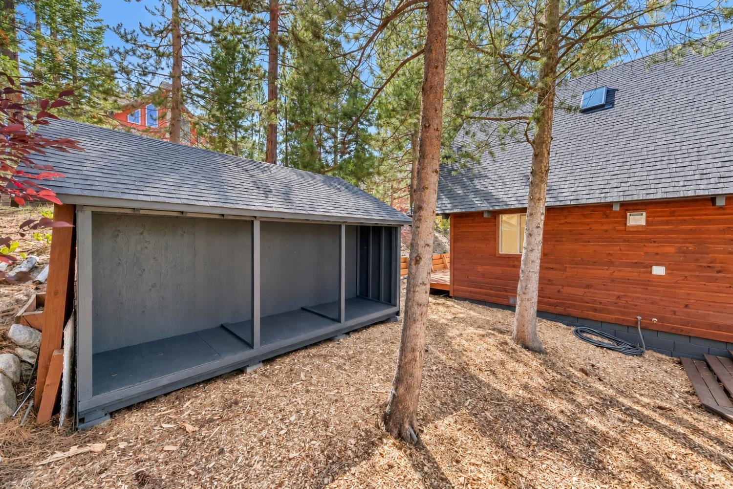 607 Lake Tahoe Boulevard
