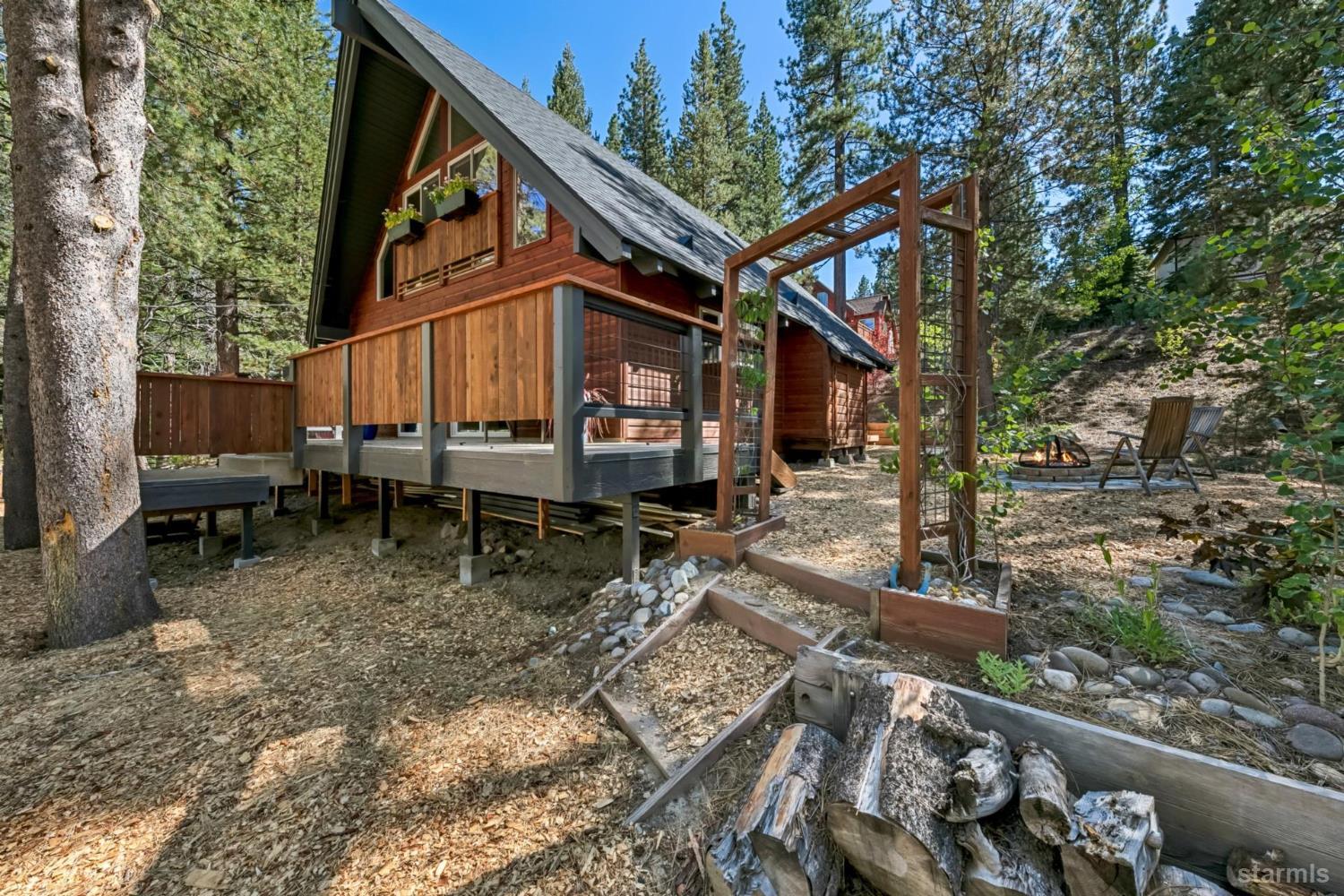 607 Lake Tahoe Boulevard