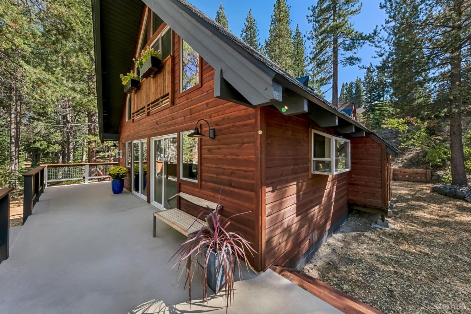 607 Lake Tahoe Boulevard
