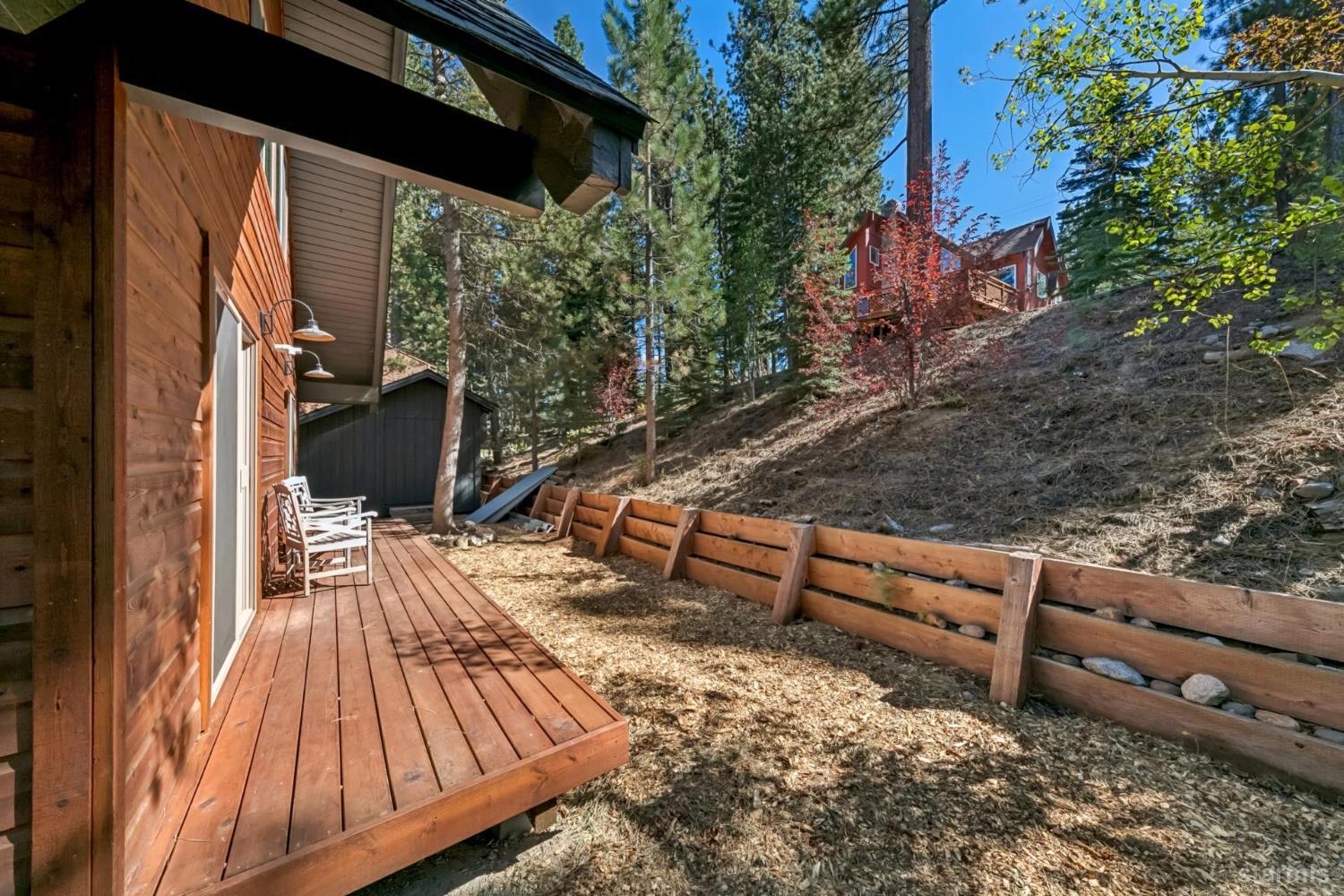 607 Lake Tahoe Boulevard