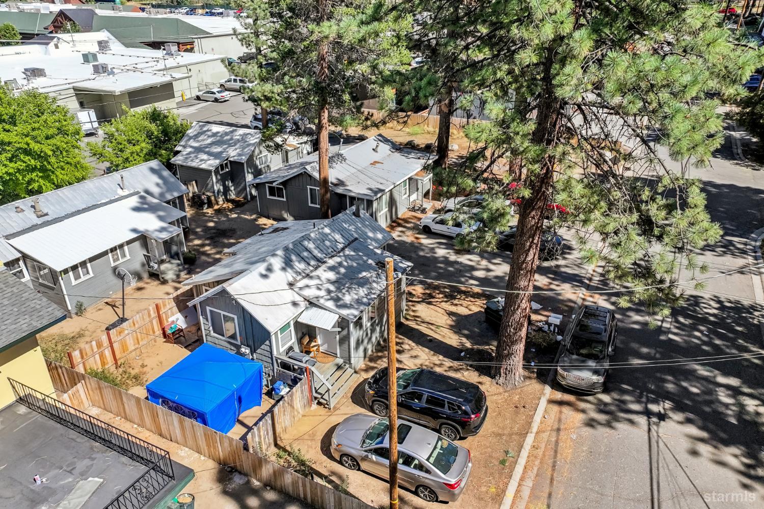 1039 Fern Road