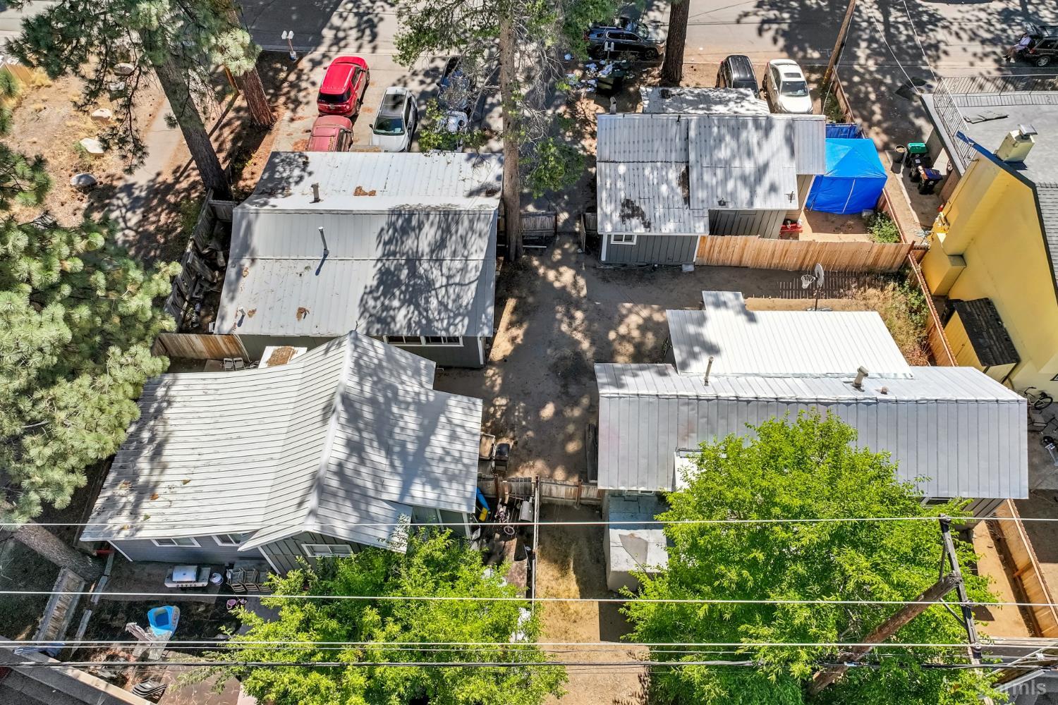 1039 Fern Road