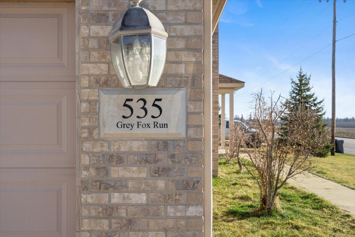 535 Grey Fox Run