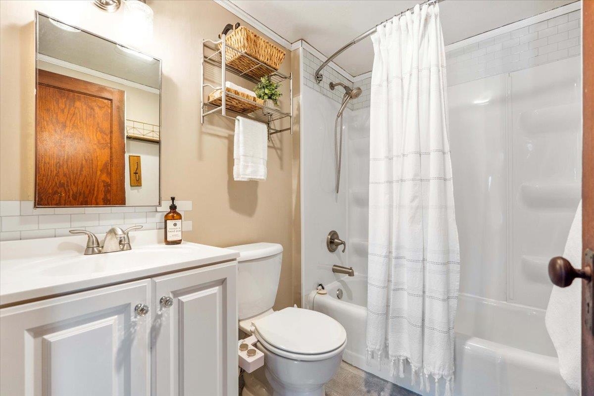 536 W Harrison Street