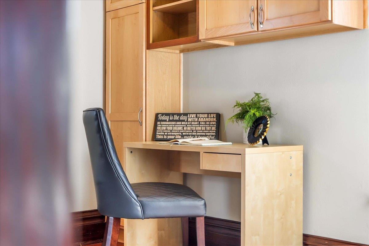 536 W Harrison Street