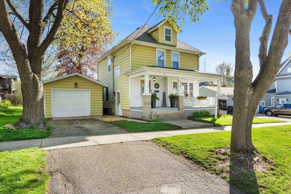 536 W Harrison Street