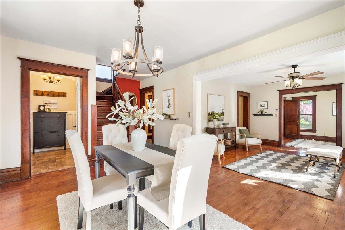 536 W Harrison Street