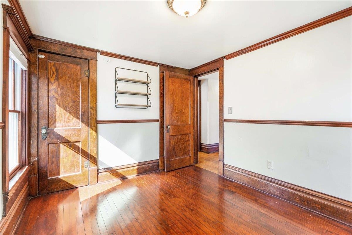 536 W Harrison Street