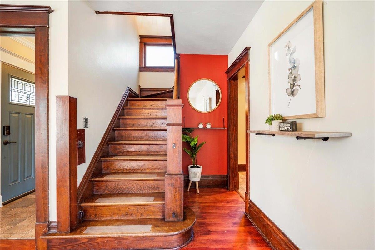 536 W Harrison Street