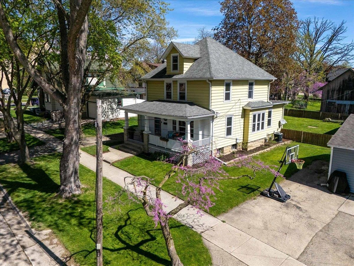 536 W Harrison Street