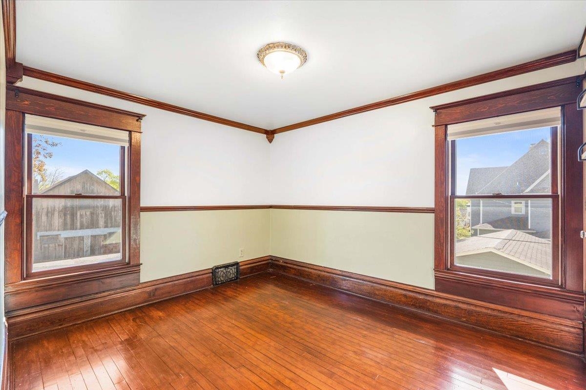 536 W Harrison Street