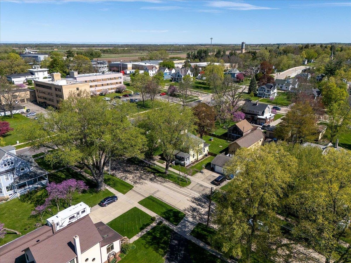 536 W Harrison Street