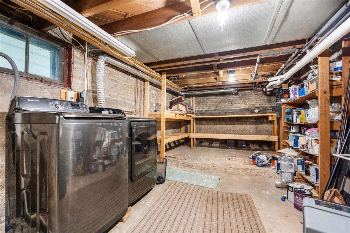 536 W Harrison Street