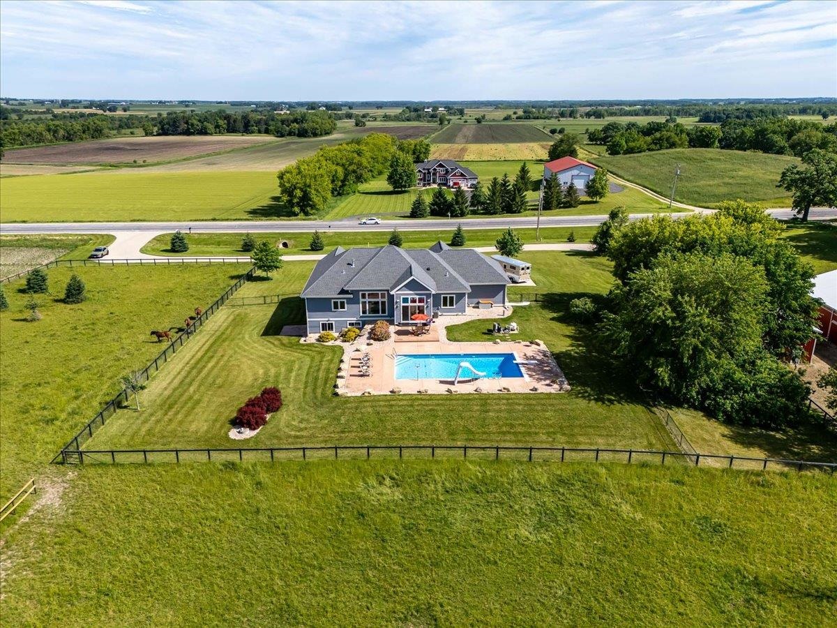 1567 Highway 19