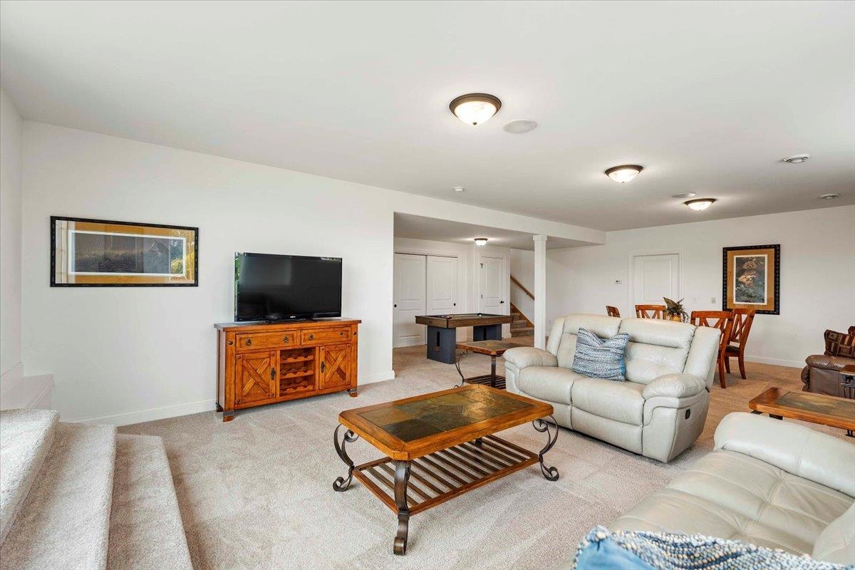1567 Highway 19