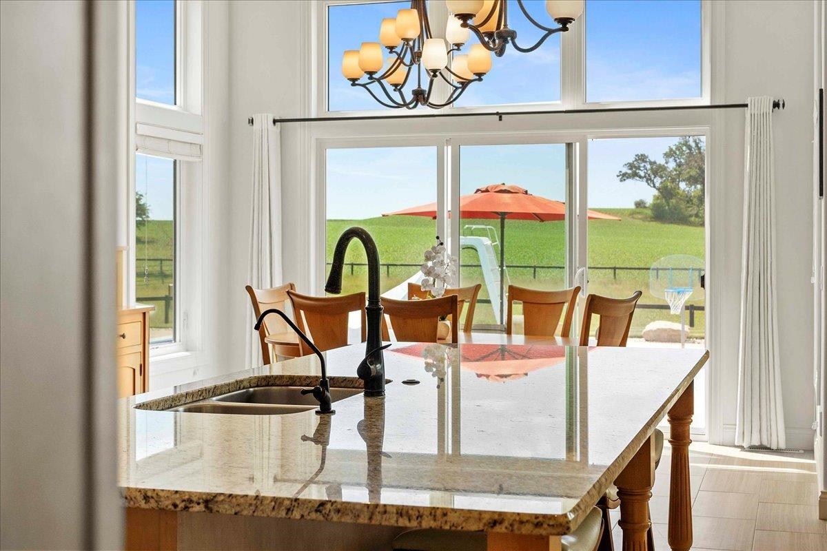 1567 Highway 19
