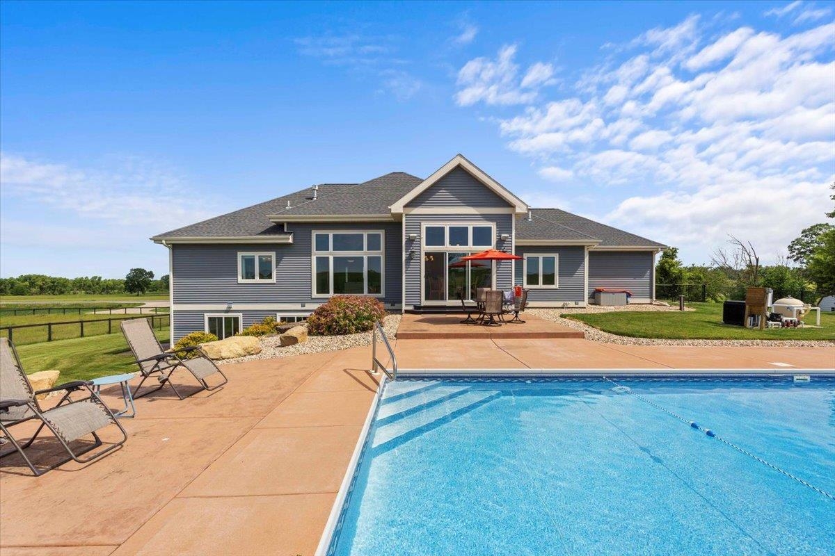 1567 Highway 19