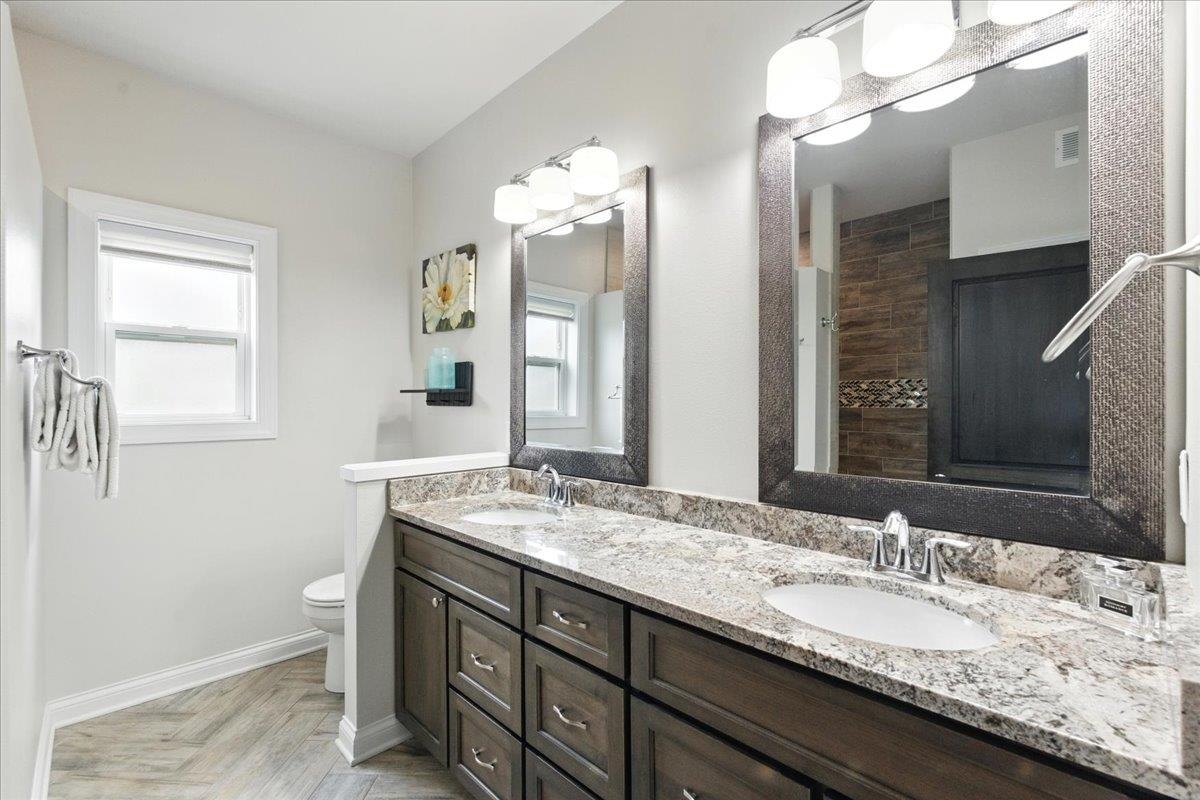 5826 Grassland Terrace