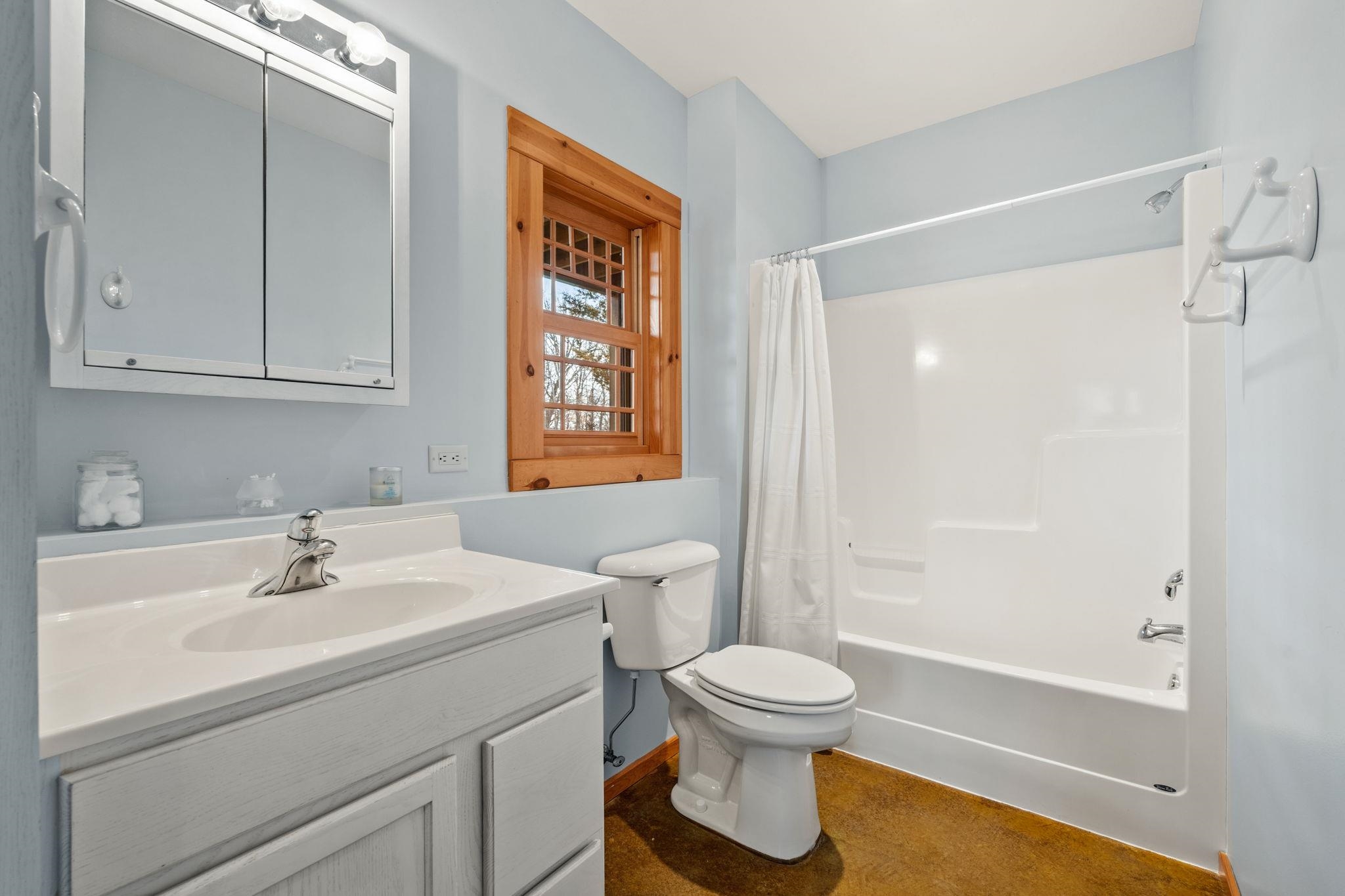 2427 Beede Lake Trail