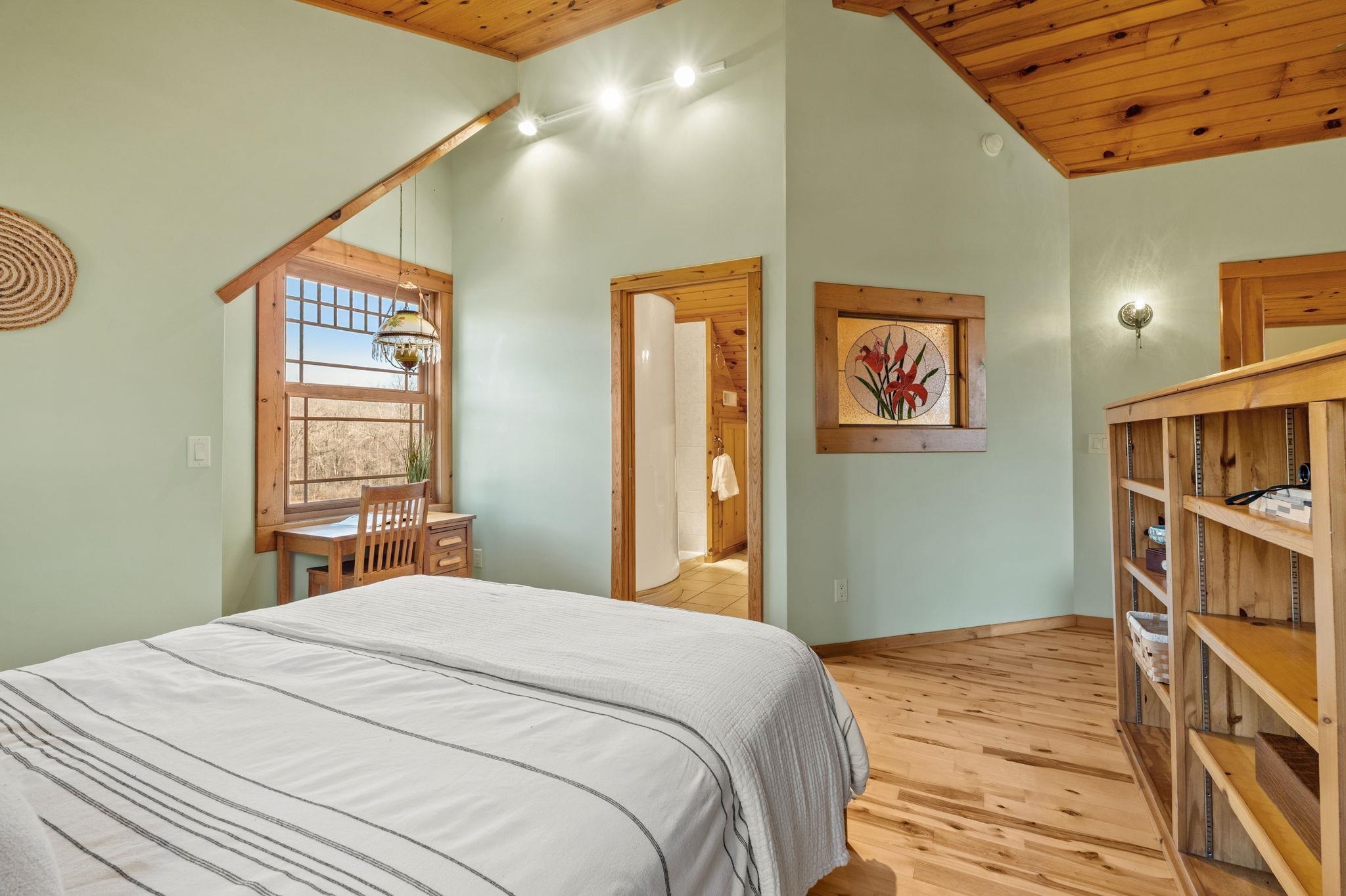 2427 Beede Lake Trail